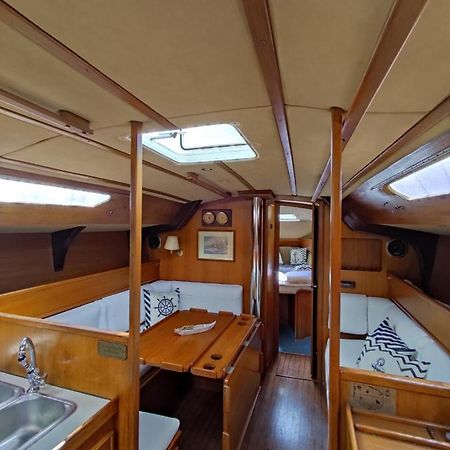 Dormire In Barca A Vela Маратеа Екстериор снимка