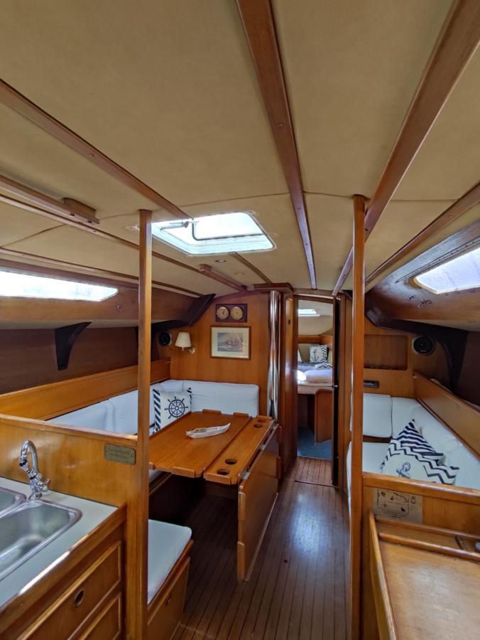 Dormire In Barca A Vela Маратеа Екстериор снимка