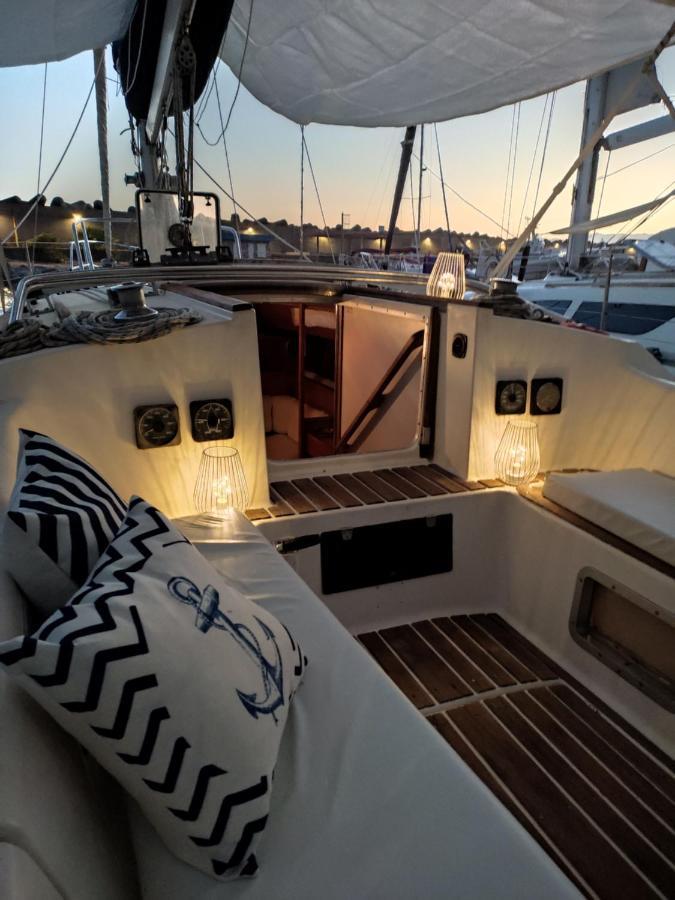 Dormire In Barca A Vela Маратеа Екстериор снимка